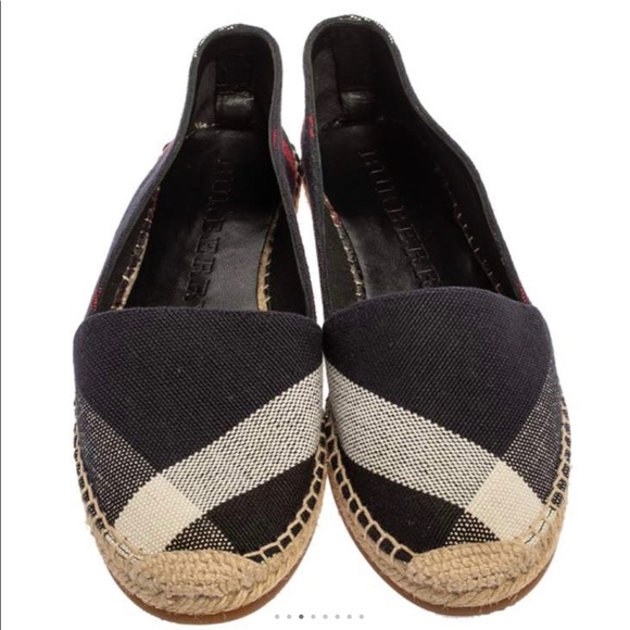 Brand New Burberry Flats - Picture 1 of 4